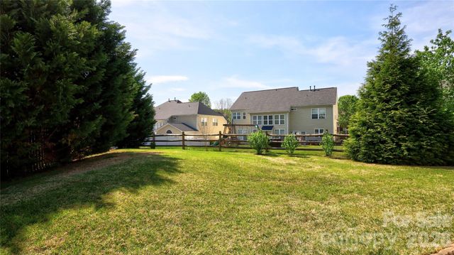 115 Runningdeer Drive, Mooresville, NC 28117