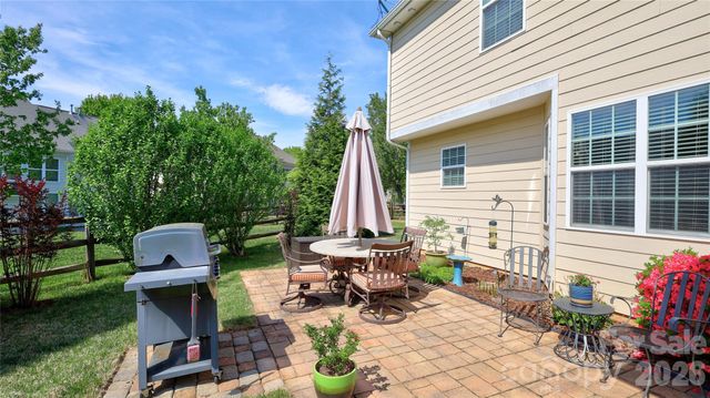 115 Runningdeer Drive, Mooresville, NC 28117