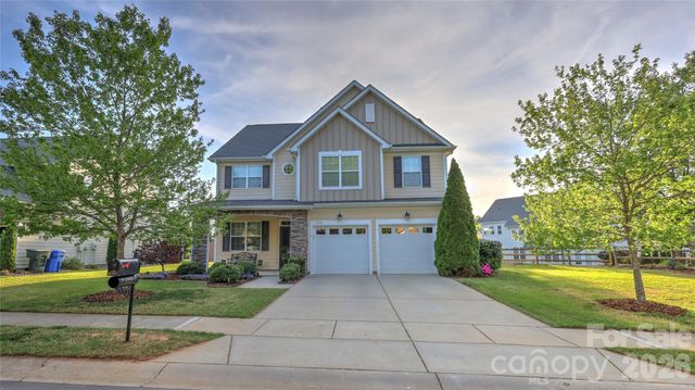 115 Runningdeer Drive, Mooresville, NC 28117