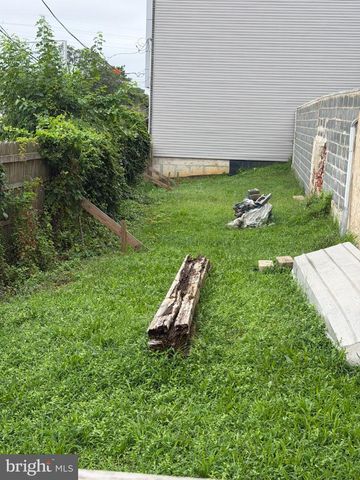 2244 N 10TH ST, Philadelphia, PA 19133