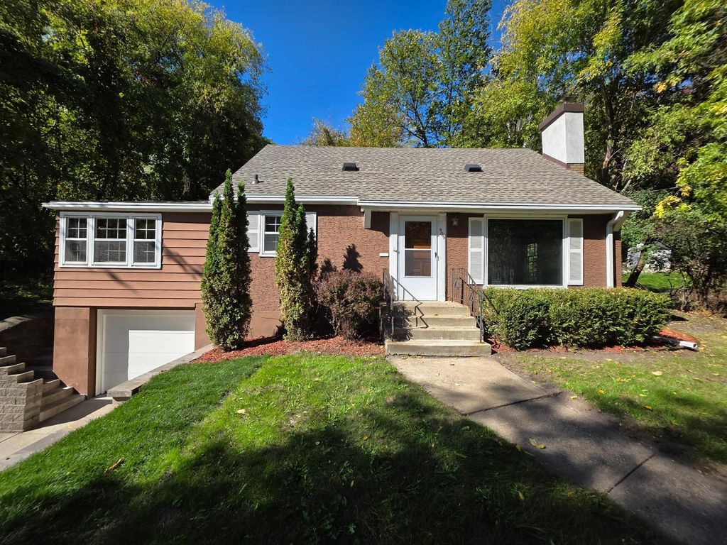 909 Old Lexington Avenue, Saint Paul, MN 55116 — exterior