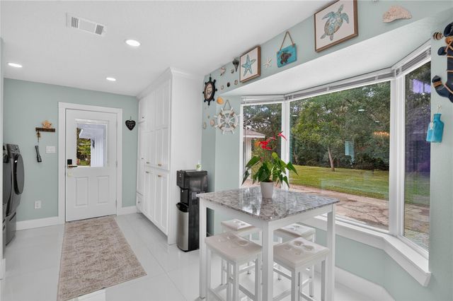 623 County Road 687, Angleton, TX 77515