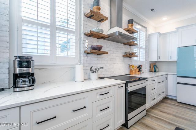 121 W Market Street, Hertford, NC 27944