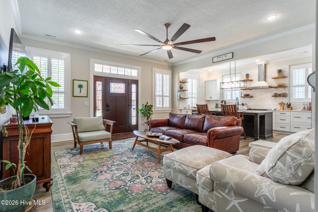 121 W Market Street, Hertford, NC 27944