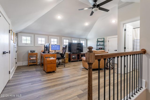 121 W Market Street, Hertford, NC 27944