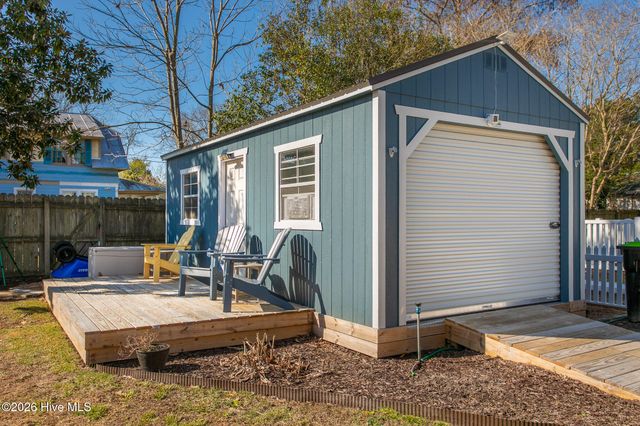 121 W Market Street, Hertford, NC 27944