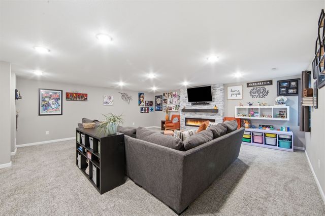 12506 W Jewell Cir, Wichita, KS 67235