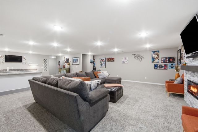 12506 W Jewell Cir, Wichita, KS 67235
