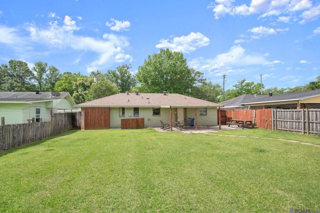109 Pinoak St, Denham Springs, LA 70726