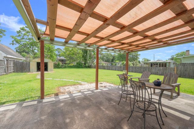 109 Pinoak St, Denham Springs, LA 70726