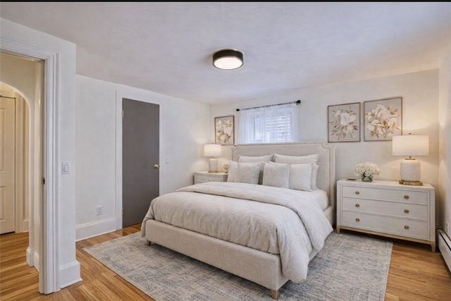 88 Pawtucket Avenue, East Providence, RI 02916