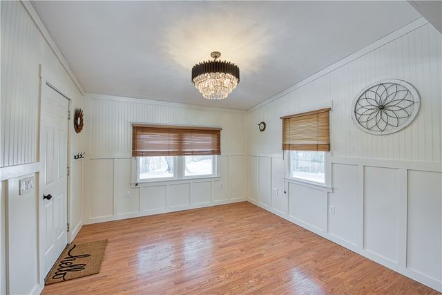 88 Pawtucket Avenue, East Providence, RI 02916