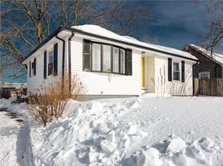 88 Pawtucket Avenue, East Providence, RI 02916