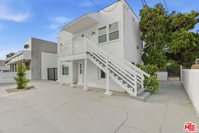 2709 Santa Monica Boulevard, Santa Monica, CA 90404