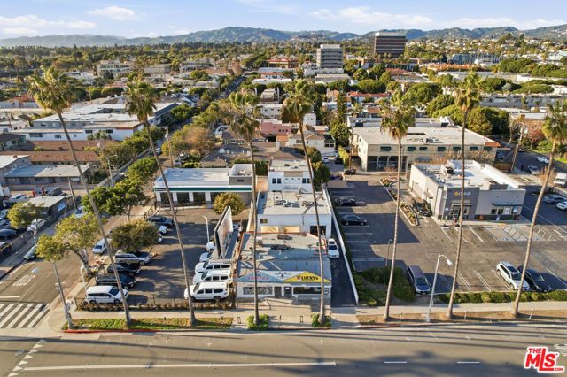 2709 Santa Monica Boulevard, Santa Monica, CA 90404