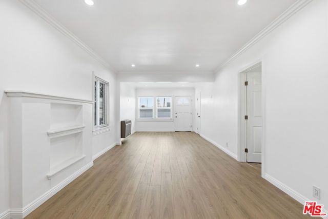 2709 Santa Monica Boulevard, Santa Monica, CA 90404