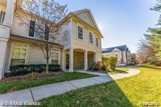 16211 Addington Drive 192, Commerce Twp, MI 48390