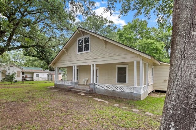 325 Marceline Boulevard, Beaumont, TX 77707