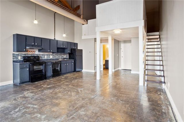 113 W 5th Street 303, Kansas City, MO 64105