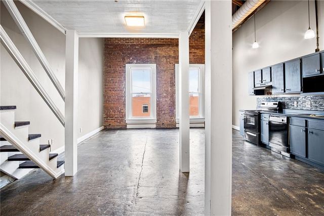 113 W 5th Street 303, Kansas City, MO 64105