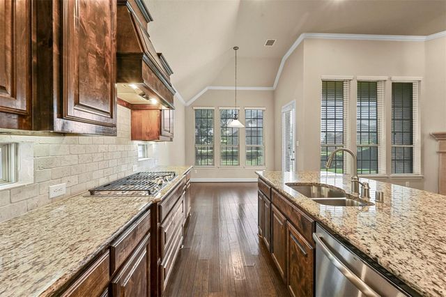 602 Whitetail Road, Euless, TX 76039