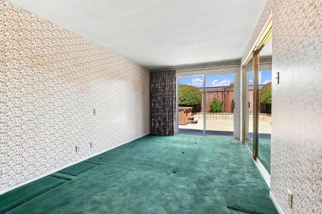 333 G Street, Redwood City, CA 94063