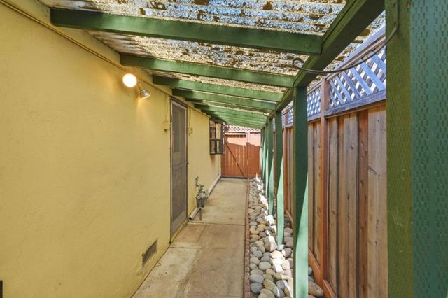 333 G Street, Redwood City, CA 94063