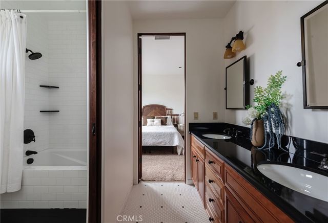 605 Marine, Manhattan Beach, CA 90266