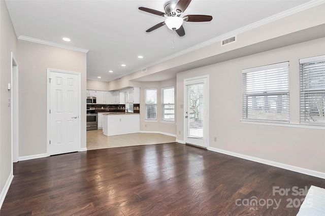 12313 Landing Green Drive, Charlotte, NC 28277