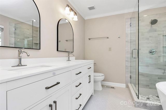 12313 Landing Green Drive, Charlotte, NC 28277