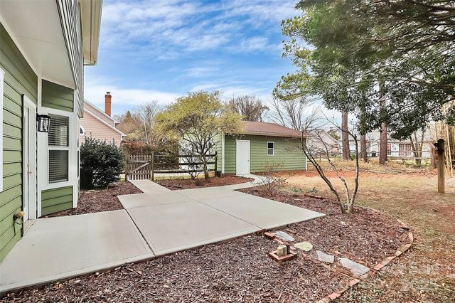 12313 Landing Green Drive, Charlotte, NC 28277