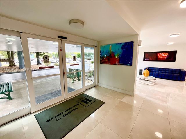 919 Hillcrest Dr 302, Hollywood, FL 33021