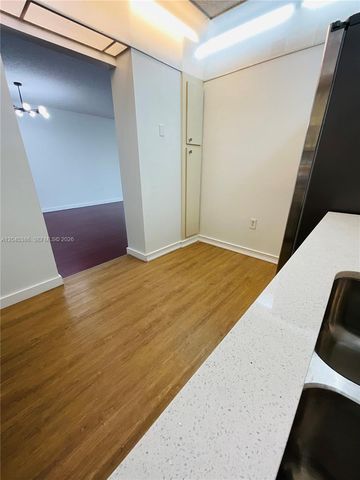 919 Hillcrest Dr 302, Hollywood, FL 33021