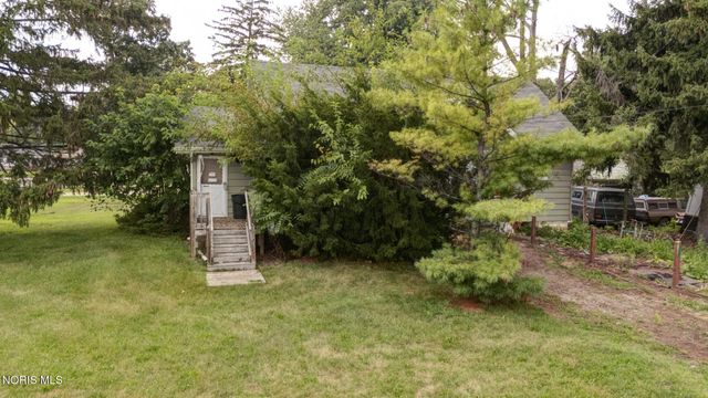 5222 Banbury Drive, Toledo, OH 43615