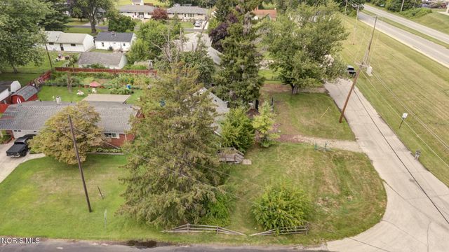 5222 Banbury Drive, Toledo, OH 43615