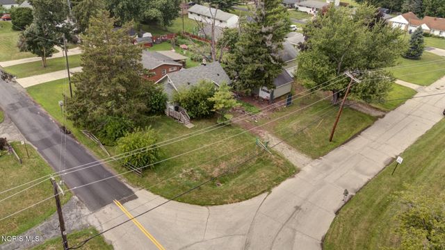 5222 Banbury Drive, Toledo, OH 43615