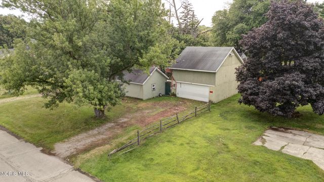 5222 Banbury Drive, Toledo, OH 43615