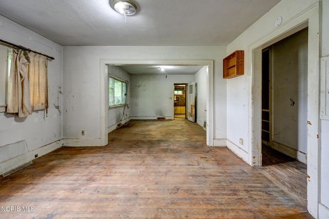 5222 Banbury Drive, Toledo, OH 43615