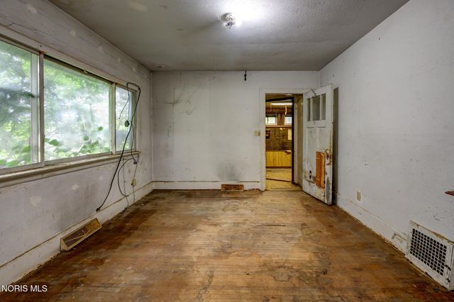 5222 Banbury Drive, Toledo, OH 43615