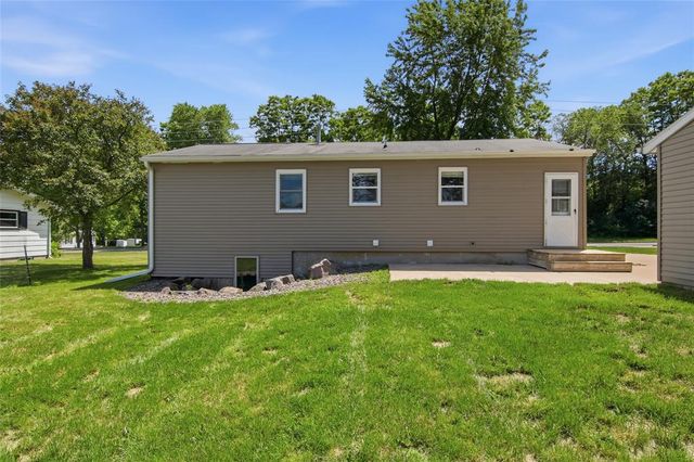 3140 W Folsom Street, Eau Claire, WI 54703