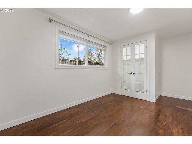 5566 Sw ERICKSON Ave, Beaverton, OR 97005