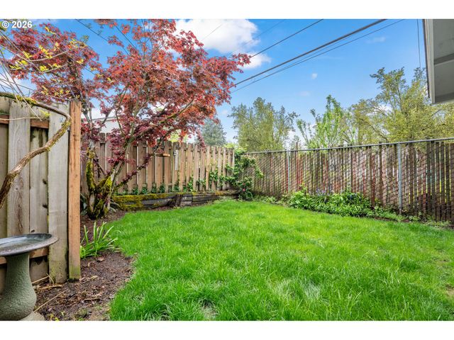 5566 Sw ERICKSON Ave, Beaverton, OR 97005