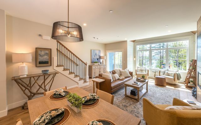 60 White Oaks Rd Unit 27, Laconia, NH 03246