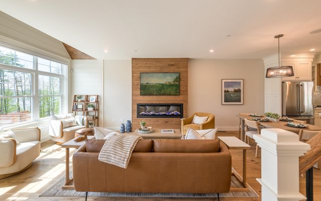 60 White Oaks Rd Unit 27, Laconia, NH 03246