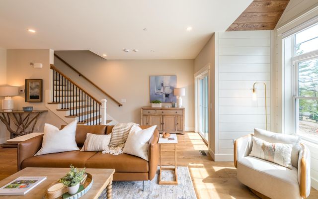 60 White Oaks Rd Unit 27, Laconia, NH 03246