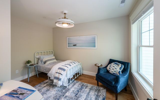 60 White Oaks Rd Unit 27, Laconia, NH 03246