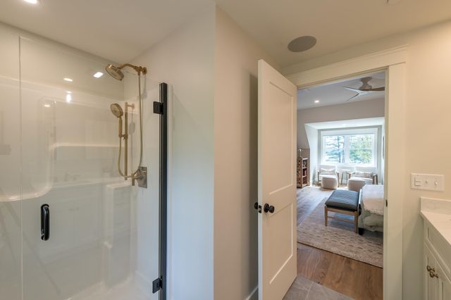 60 White Oaks Rd Unit 27, Laconia, NH 03246