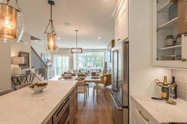 60 White Oaks Rd Unit 27, Laconia, NH 03246