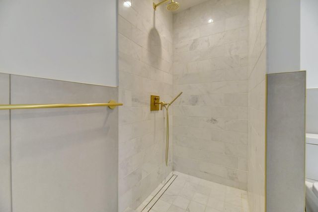 70 Rainey ST 1205, Austin, TX 78701