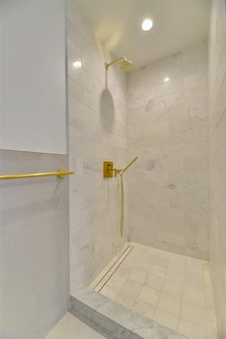 70 Rainey ST 1205, Austin, TX 78701